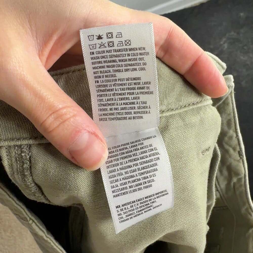 American Eagle Utility Shorts Olive Green Raw Hem Cotton Size 10 Women’s - Picture 5 of 6